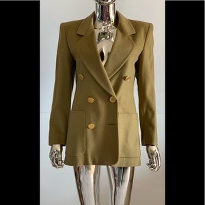 2X “HOST PICK” Vintage Escada Jacket